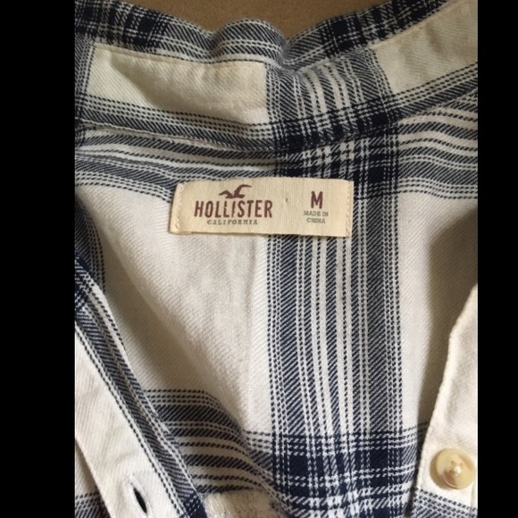 Hollister Quarter Button-Up Flannel - Picture 4 of 5